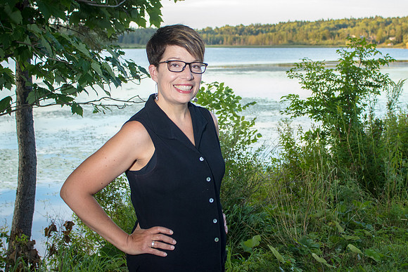 Kathy -5910