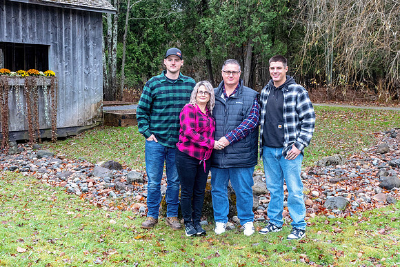 Jen-Family-8667