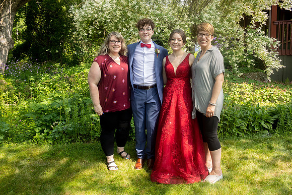Prom-9826