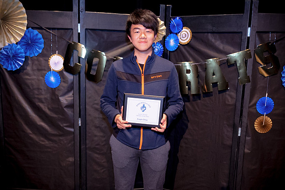 KV Awards  -6437