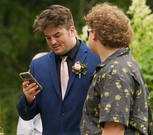 KV Prom-8012