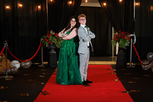 KV Prom-1386