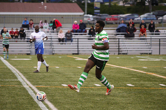 P06A1780