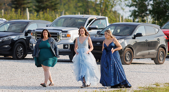 HHS Prom-8736