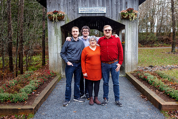Jen-Family-8782