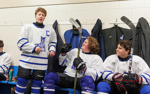Seniors hockey-7032