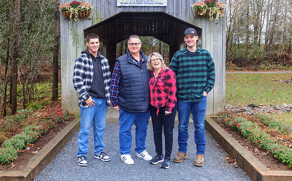 Jen-Family-8654