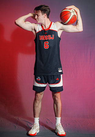 MBBall-0261
