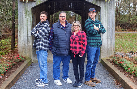 Jen-Family-8661