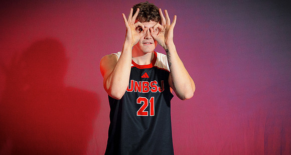 MBBall-0340
